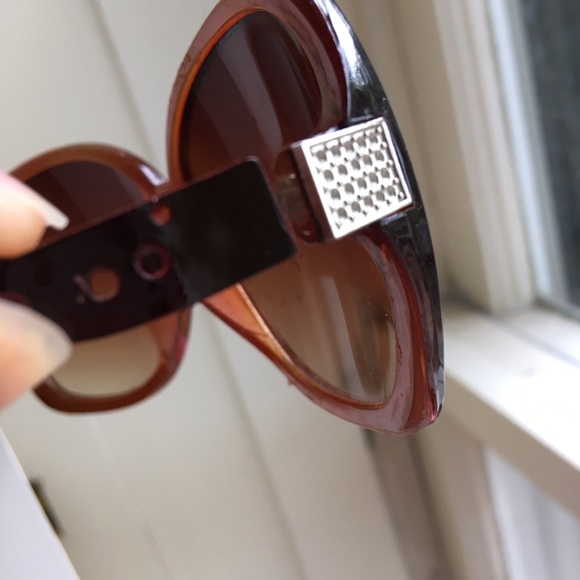 Brown oversized sunglasses Sunnies Shades - Picture 7 of 7